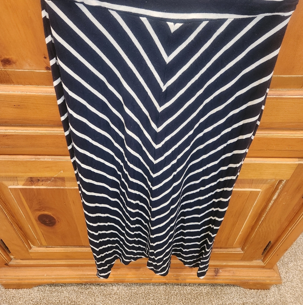 Liz Claiborne Navy and White A-Line Skirt